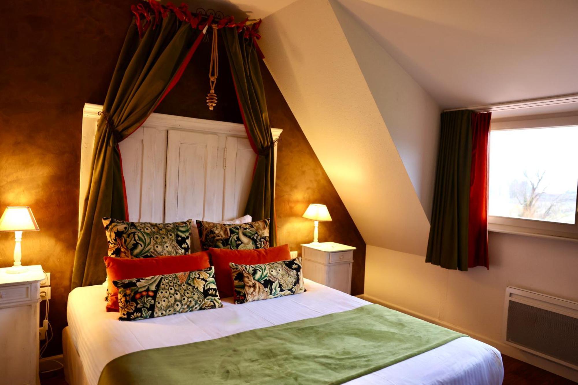 Hotel Restaurant Verger Des Chateaux, Route Des Vins Haut-Koenigsbourg Дифенталь Экстерьер фото