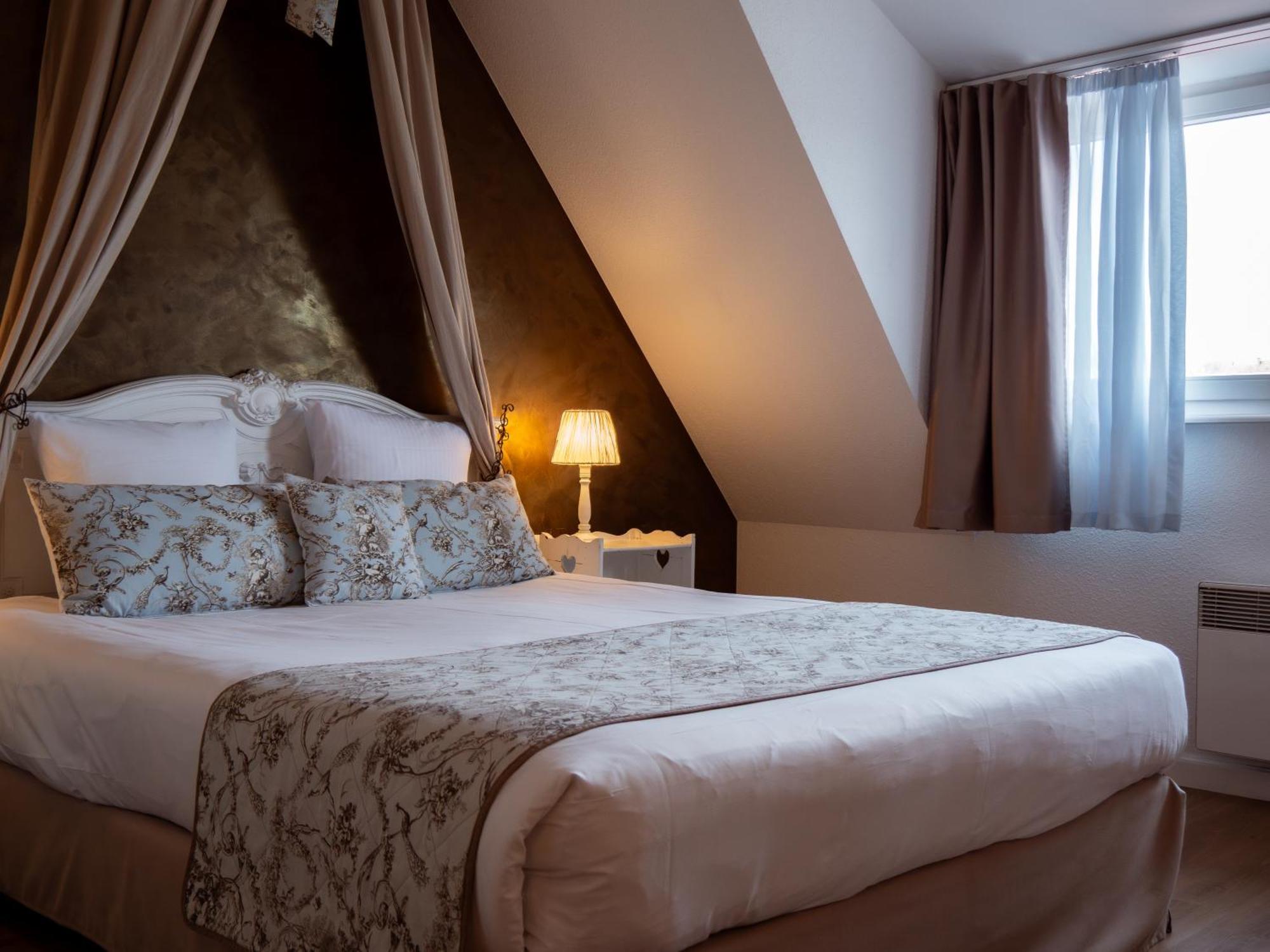 Hotel Restaurant Verger Des Chateaux, Route Des Vins Haut-Koenigsbourg Дифенталь Экстерьер фото